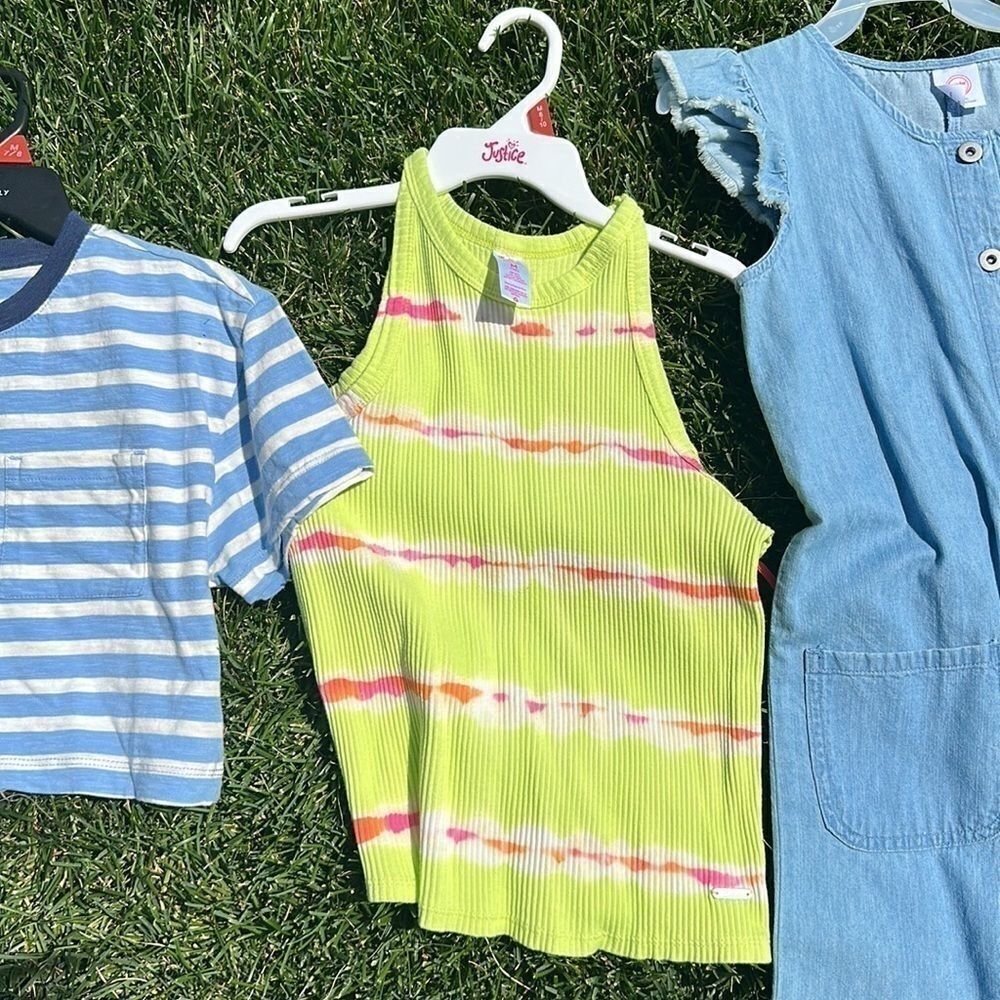 Girls Medium Clothing Bundle - Picture 3 of 4